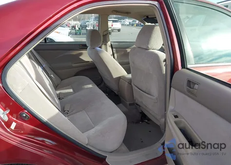 2003 Toyota Camry Le из США, поврежденный, VIN 4T1BE32K13U143803